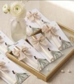 توزيعات عطر أنيقة